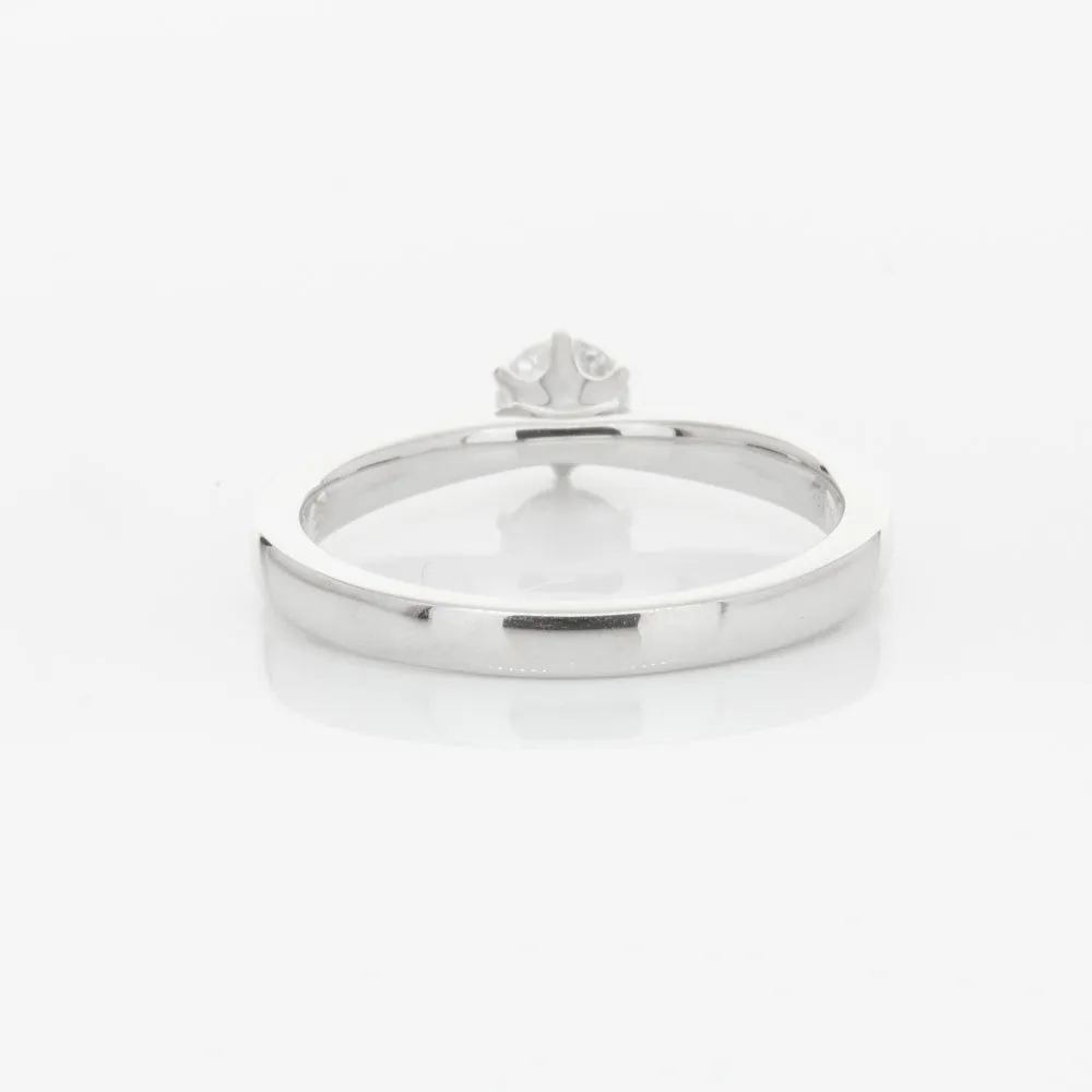 18ct White Gold .33ct Diamond Nova Ring