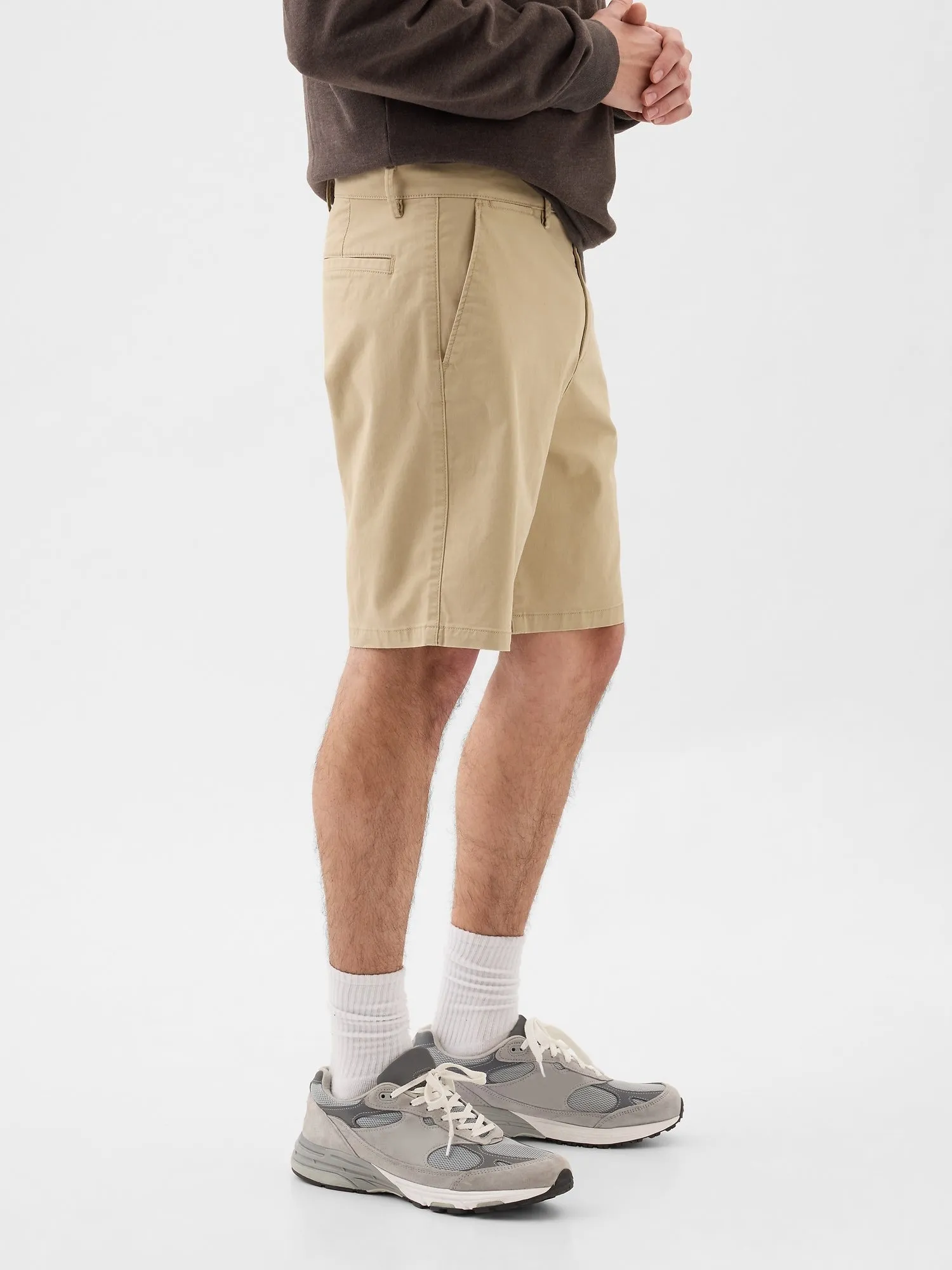 9" Essential Khaki Shorts with Washwell