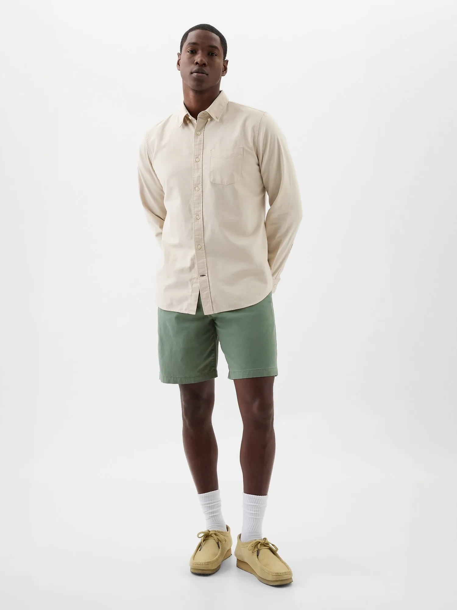 9" Essential Khaki Shorts with Washwell