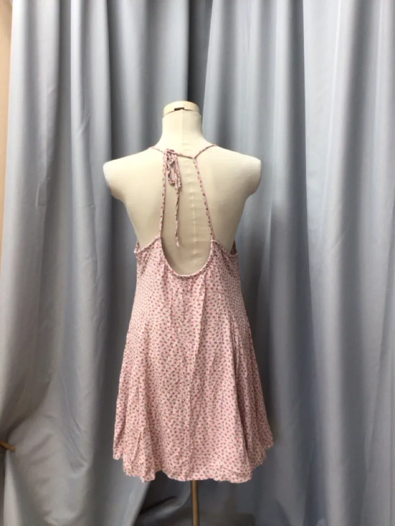 AMERICAN EAGLE SIZE MEDIUM Ladies DRESS