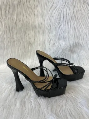 Black Sandals Heels Block Fashion Nova, Size 10