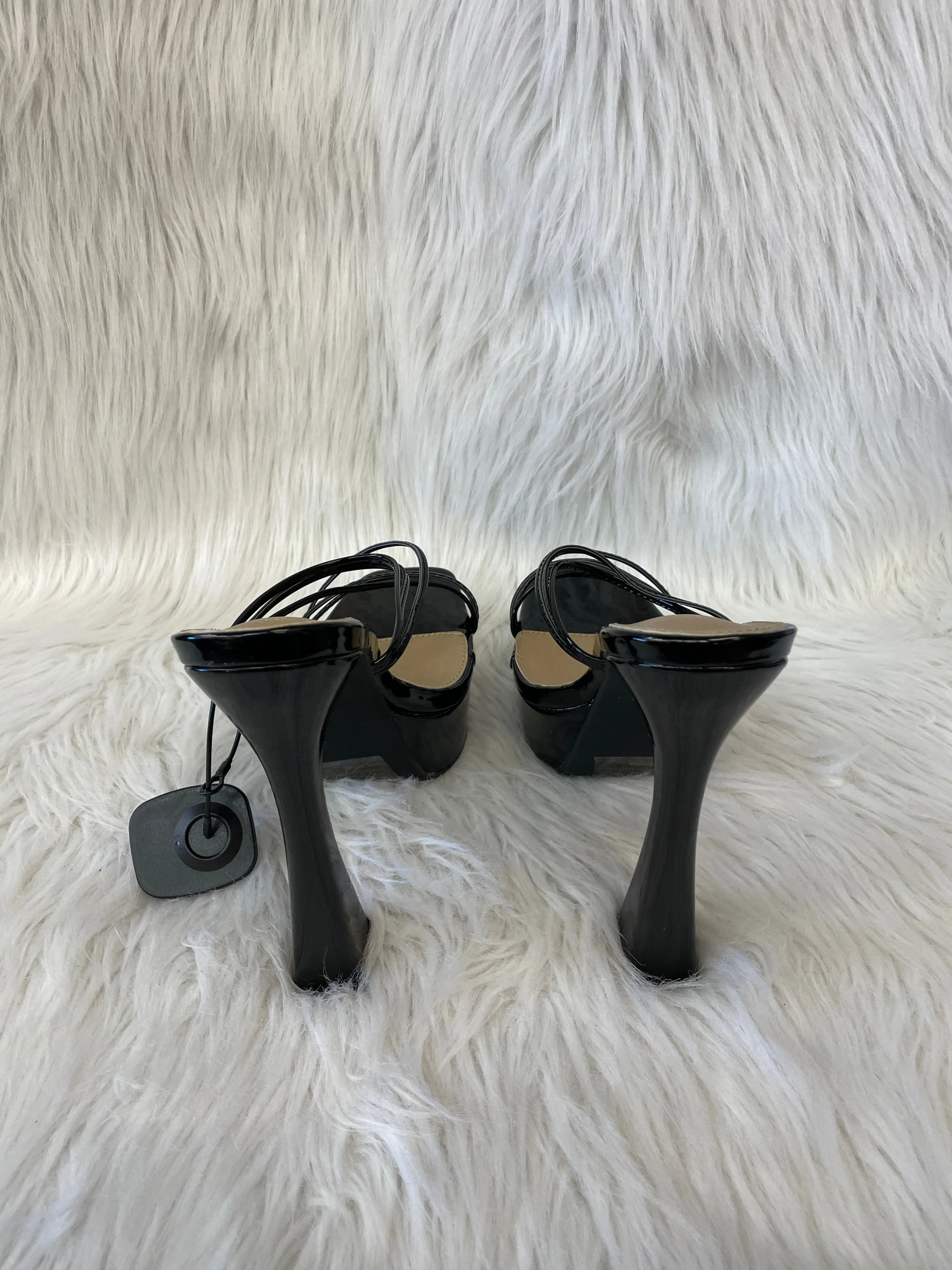 Black Sandals Heels Block Fashion Nova, Size 10