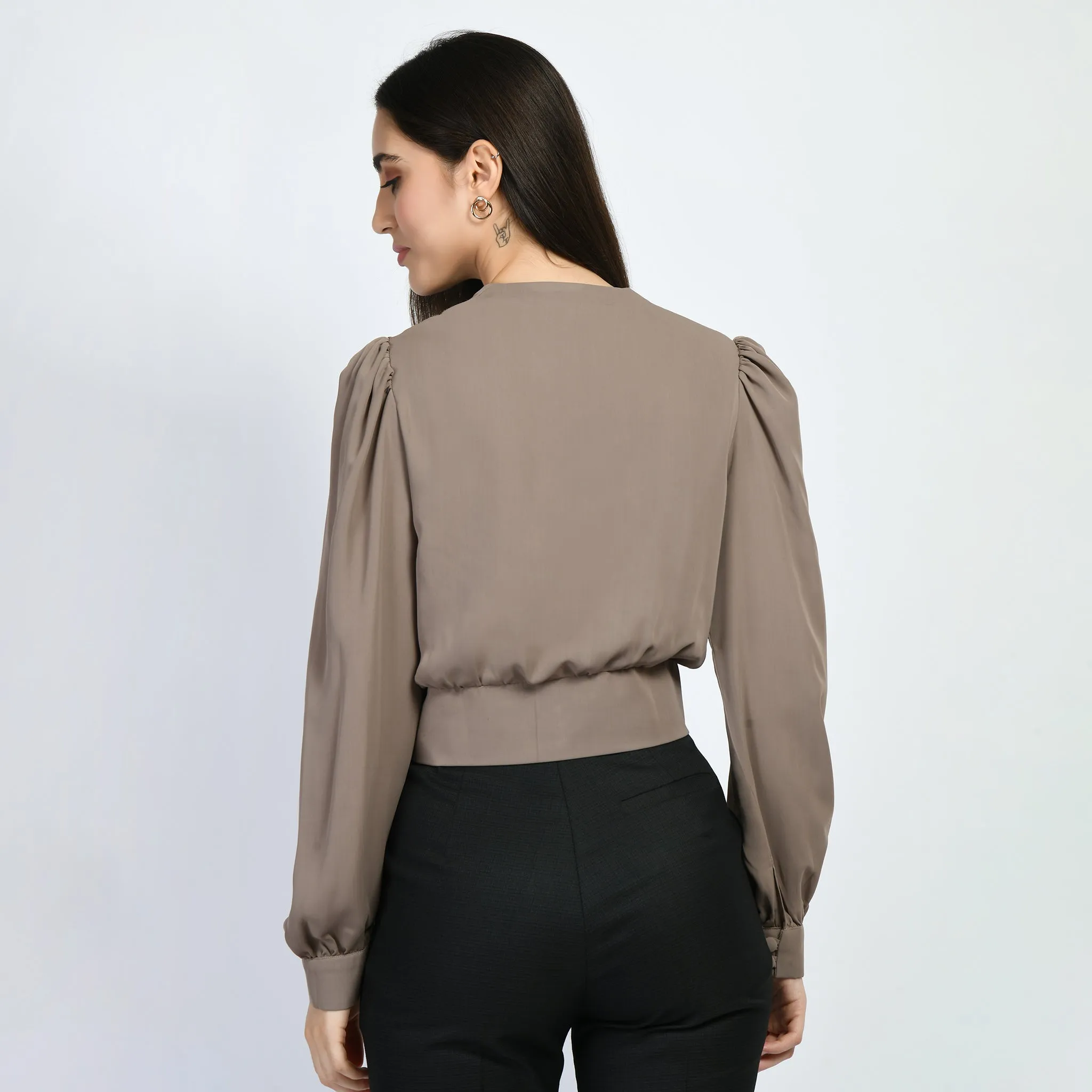 Exude Dynamism Blouson Top with Puffed Sleeves (Camel Beige)