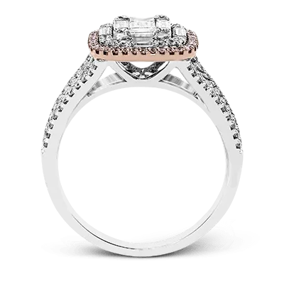 Fashion Ring In 18k Gold With Diamonds