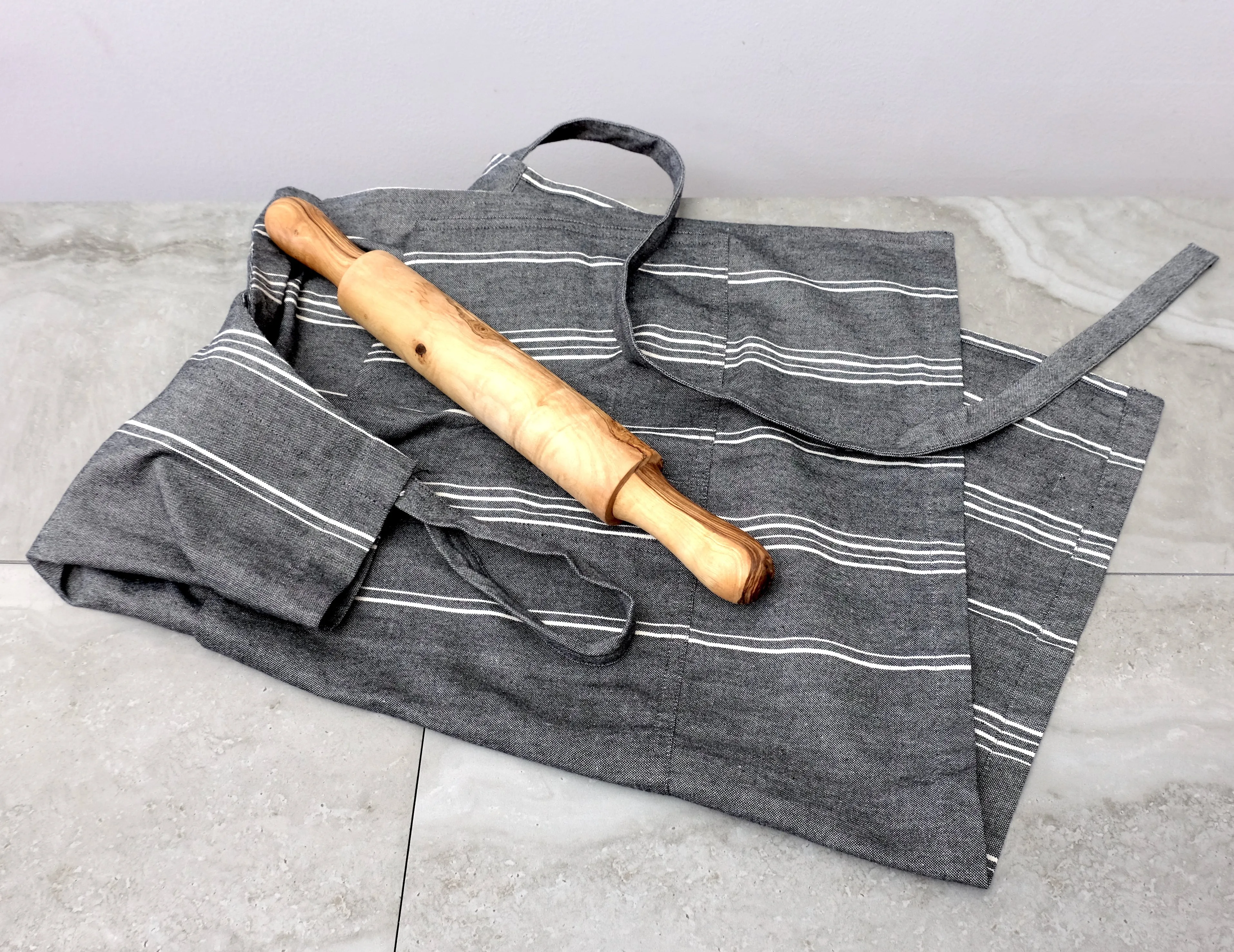 Full Apron and Olive Wood Rolling Pin Gift