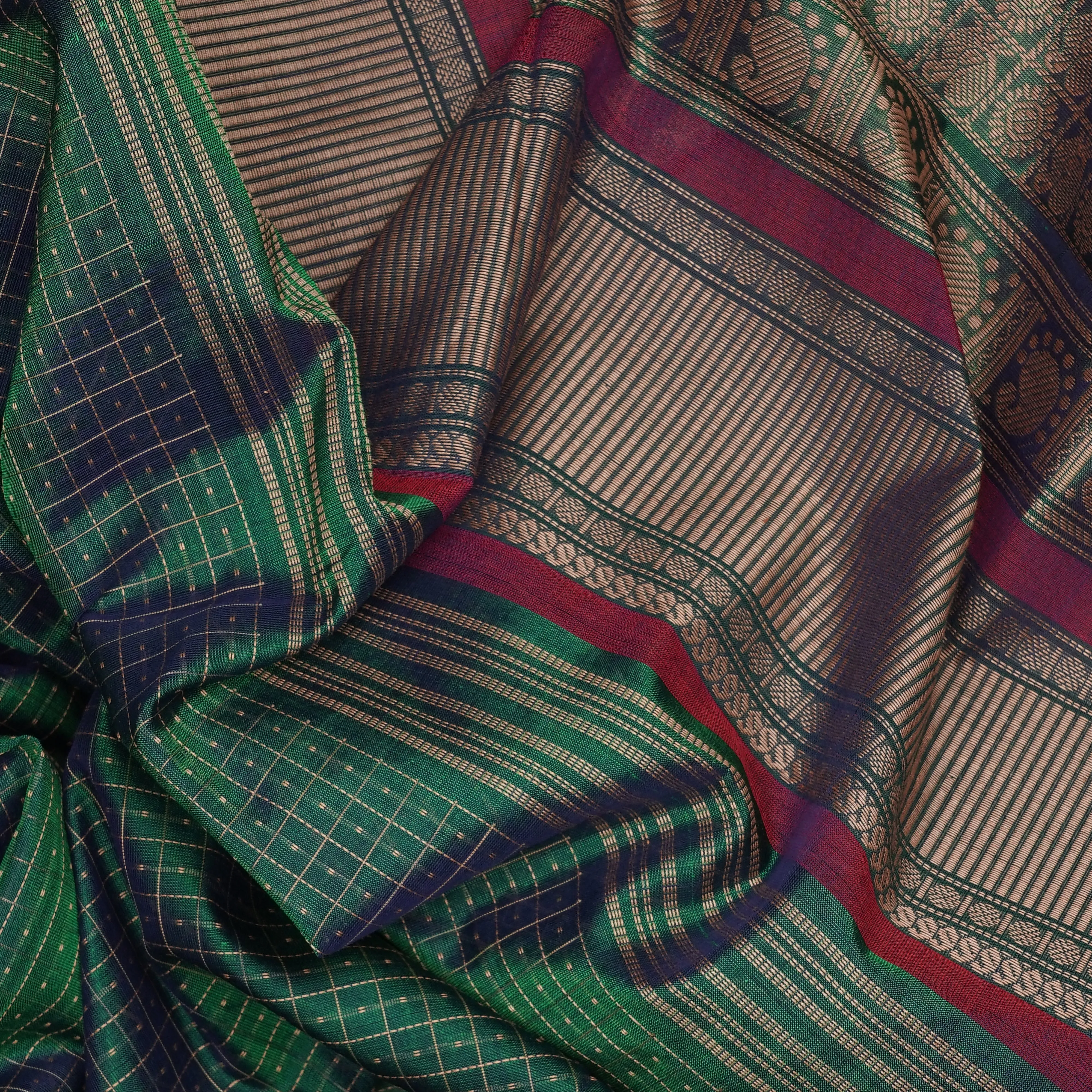 Handwoven Green Kanchipuram Silk Cotton Saree - 2178T010882DSC