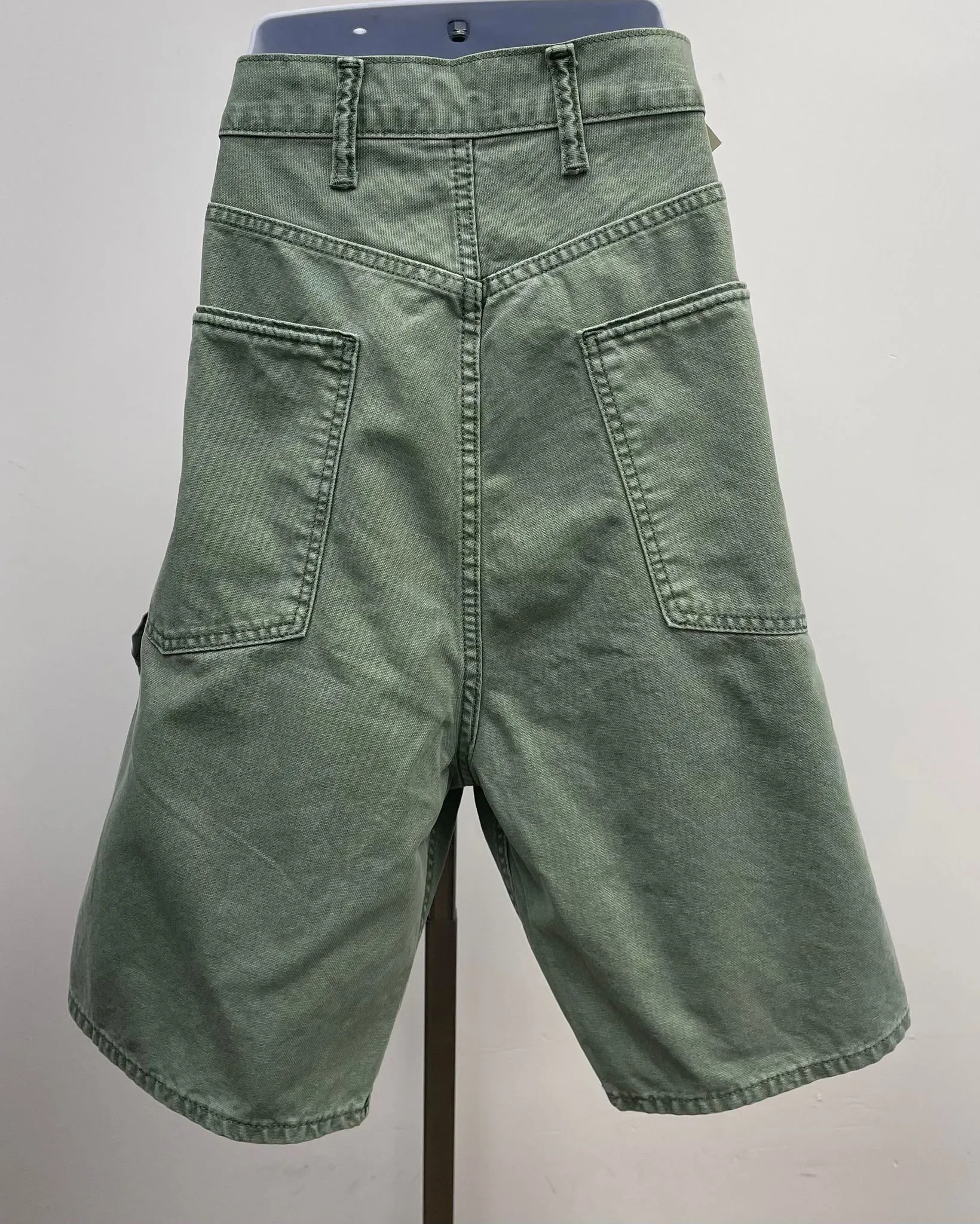 Men's Gap Shorts, 36