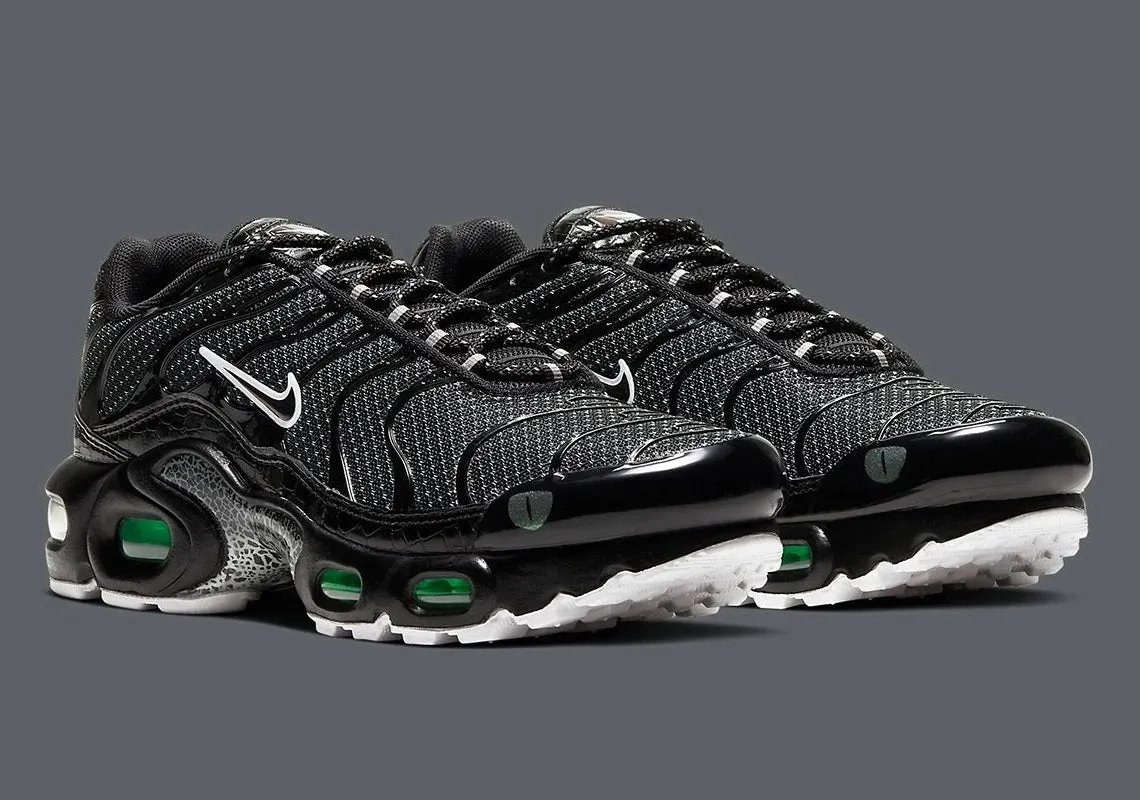 Nike Air Max Plus Black Viper