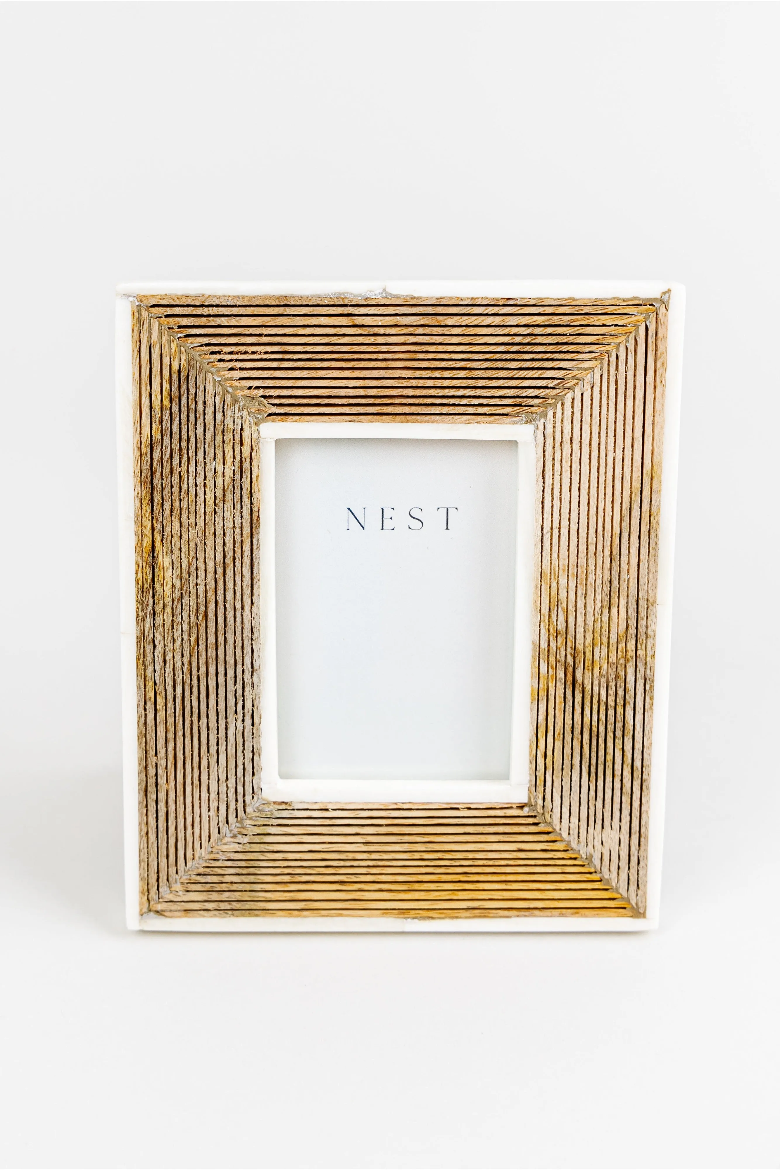 Ribbed Mango Wood Frame with Bone Border