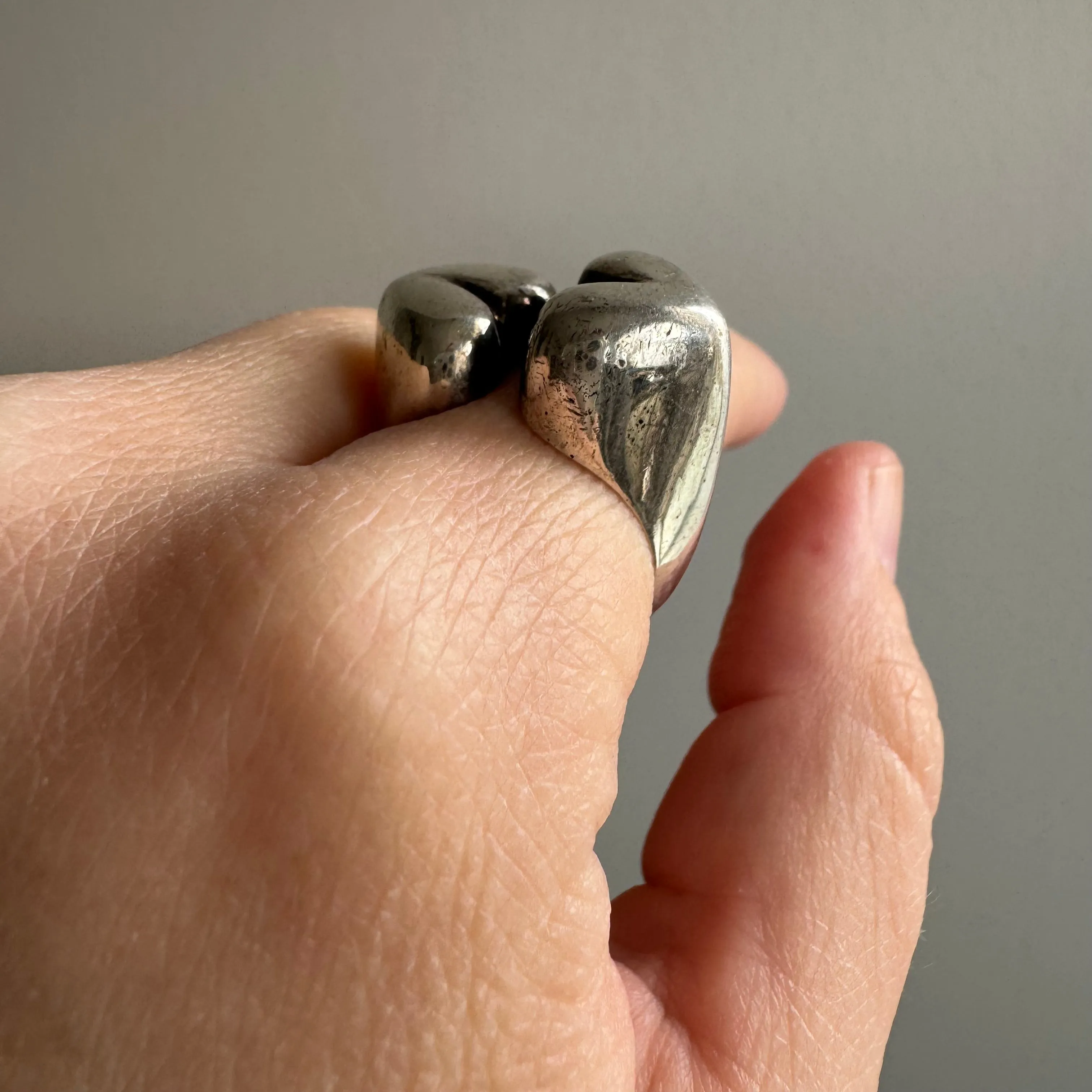 V I N T A G E // more love / sterling silver chunky heart ring / size 7