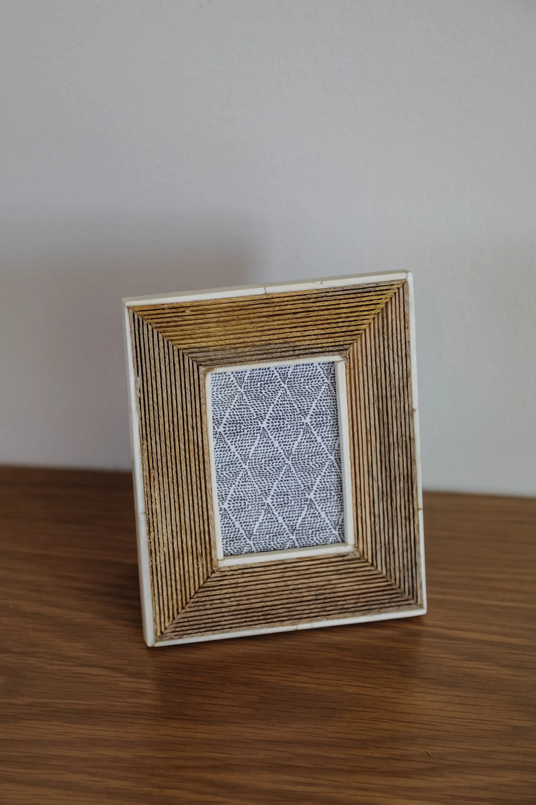 Wood Ribbed Picture Frame