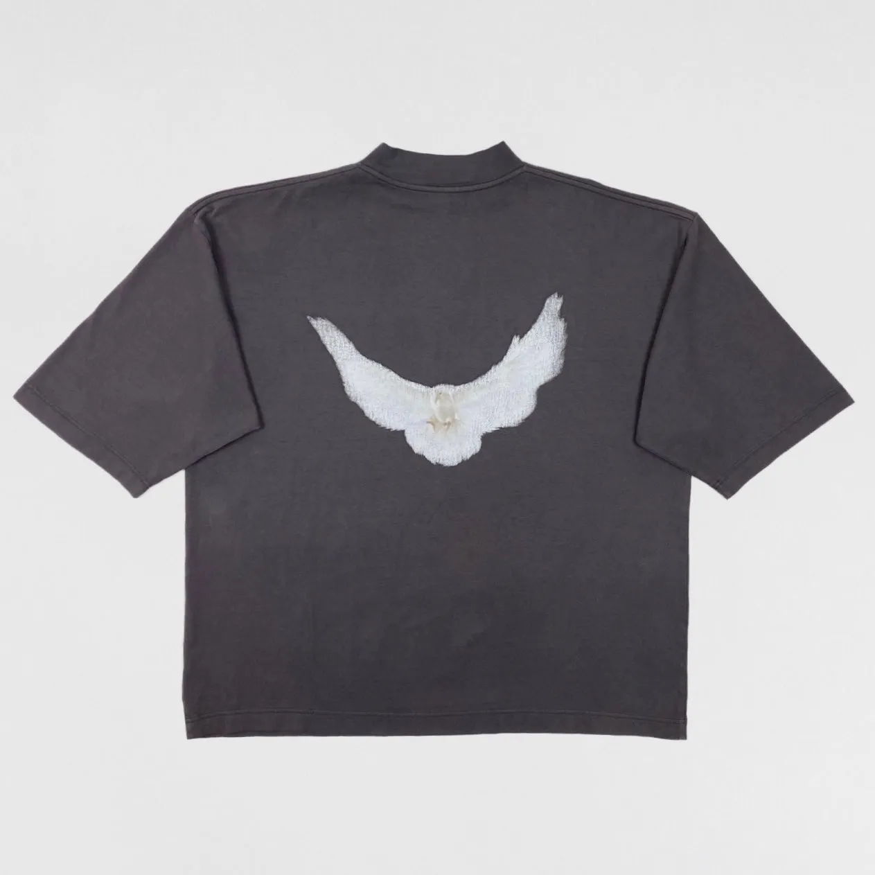 YGEBB 2022 Quarter Sleeve Dove Tee In Dark Grey